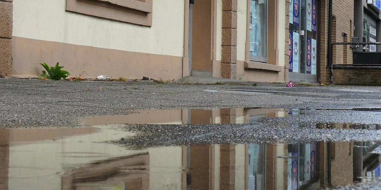 Wasserschaden durch Hochwasser oder Starkregen